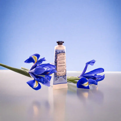 1 fl oz Blooming Iris Hand Cream